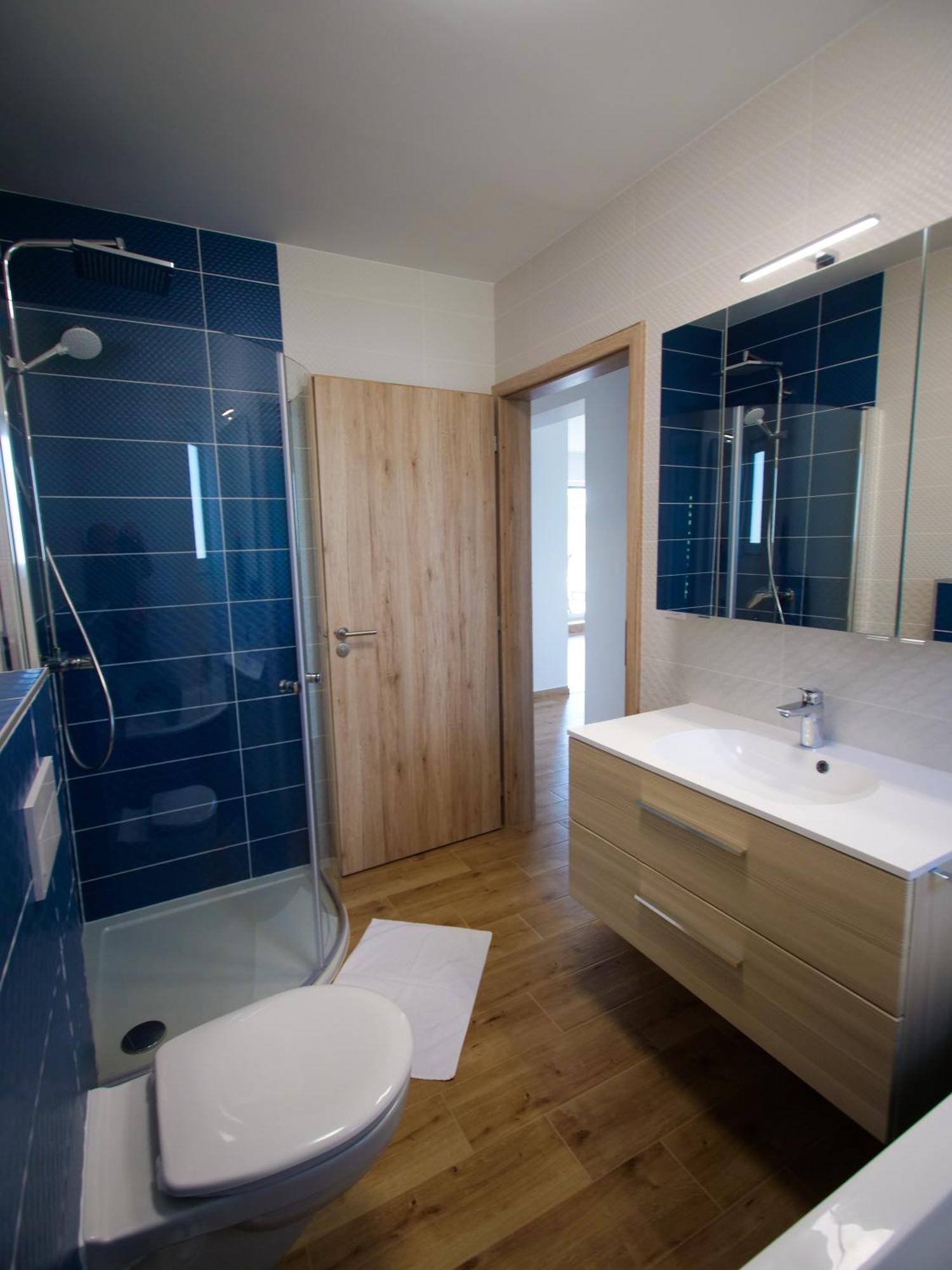 Zea Apartmanhaz Apartamento Balatonfenyves Exterior foto