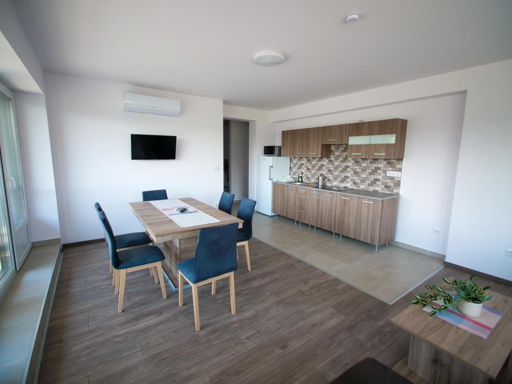 Zea Apartmanhaz Apartamento Balatonfenyves Exterior foto